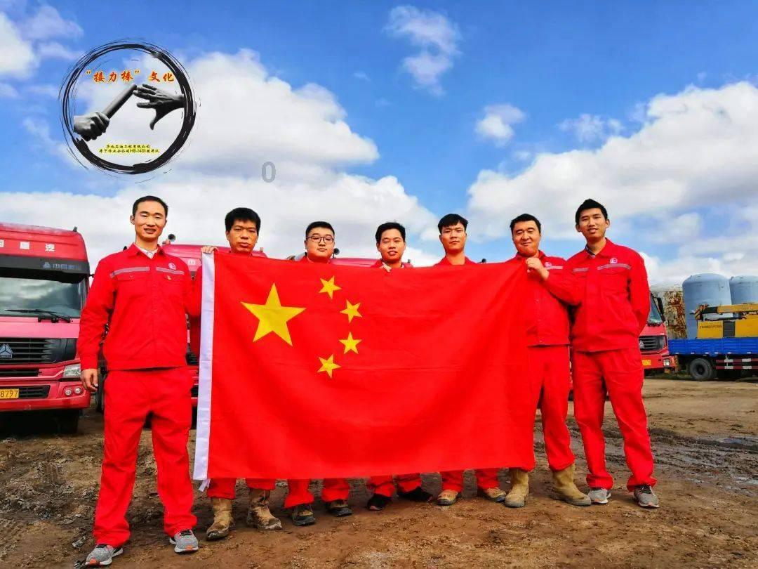 南京一中江北二小 “五育融合”寻味腊八文化